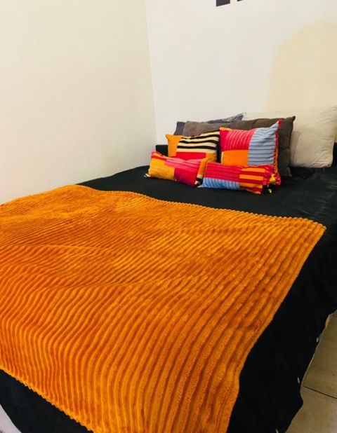 İcarəyə verilir 1 otaqlı yeni tikili 54 m² — Bakı