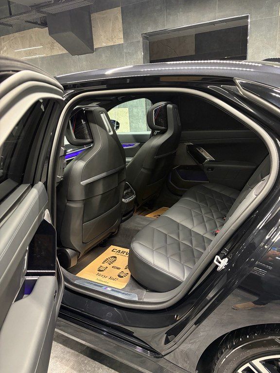 BMW i7, 105.7 kWh, 2023 il, 32 000 km — Avtomobillər, Bakı (9)