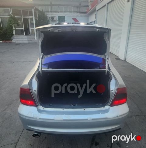 Opel Vectra B sedan - Gövdə tipi: sedan, gümüşü rəng - Salon: parça