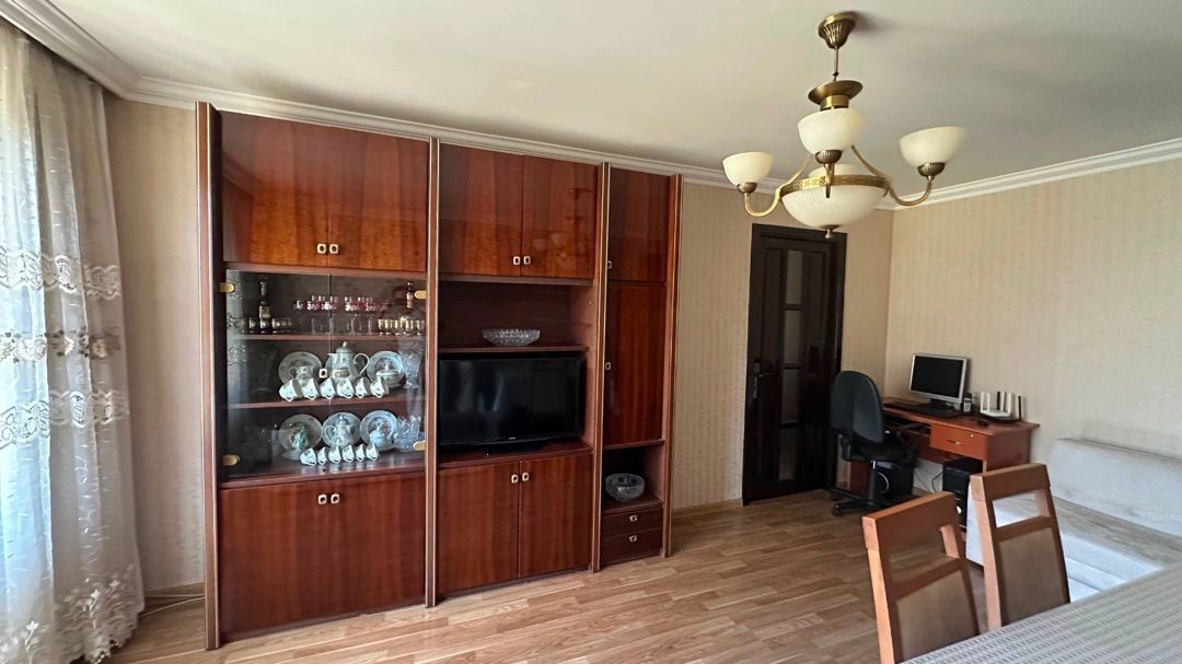 Satılır 2 otaqlı köhnə tikili 50 m² — Mənzil, Bakı (5)