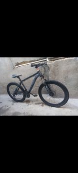 Satılır: dağ/şəhər tipli velosiped - Gödəkçə: bərkidilmiş — Goods