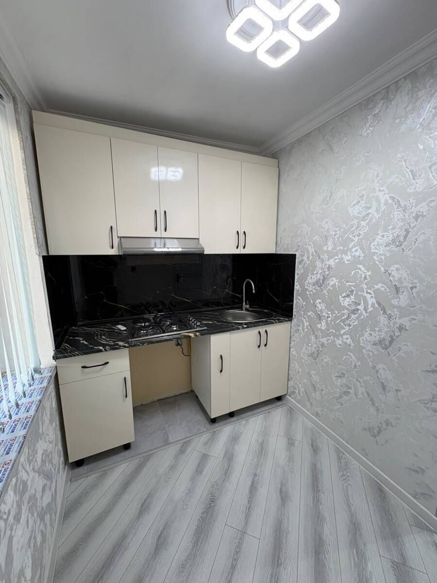Satılır 2 otaqlı köhnə tikili 55 m² — Mənzil, Bakı (10)