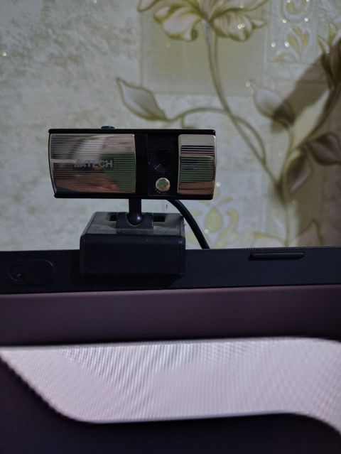- Brend/model: A4Tech USB veb-kamera - Qoşulma: USB kabel