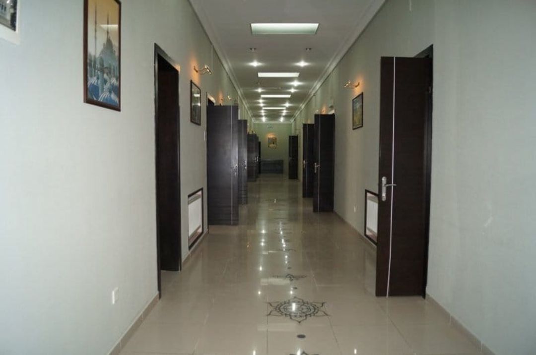 İcarəyə verilir 15 otaqlı ofis 400 m² — Ofis, Bakı (2)