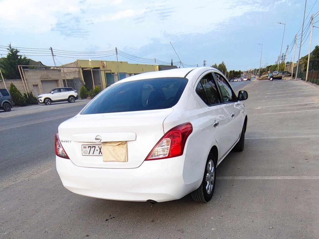 Nissan Sunny: 1.5 l | 2014 il Sedan — Avto, Bakı (5)