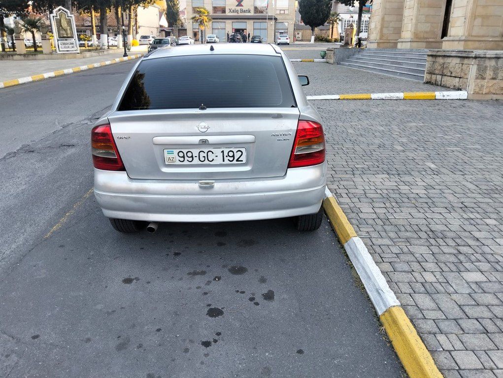 Opel Astra, 1.6 L, 2000 il, 300 000 km — Avtomobillər, Zaqatala (2)
