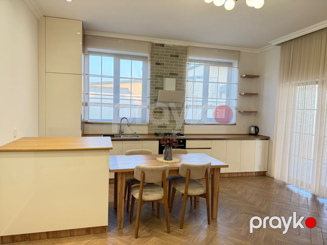 Satılır 4 otaqlı həyət evi/bağ evi 220 m² — Ev, villa, Bakı (8)