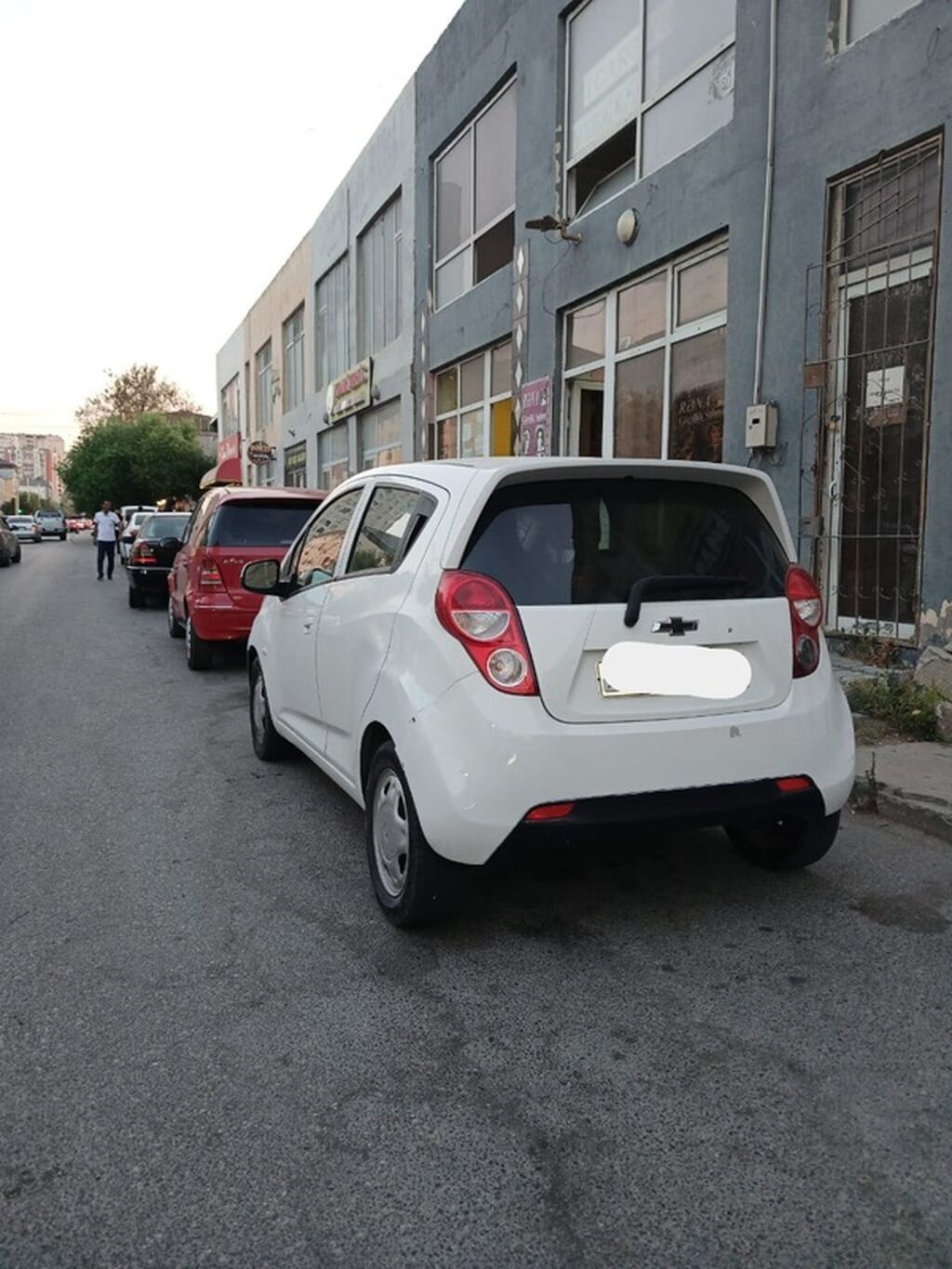Chevrolet Spark, ağ rəng, ideal vəziyyətdə xanm maşını olub, ili — Avto, Xırdalan (2)