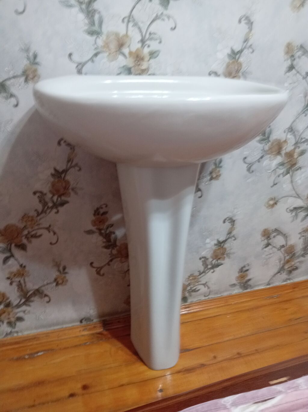 Piedestal lavabosu – keramika, klassik dizayn - Material: yüksək — Santexnika, Sumqayıt (3)