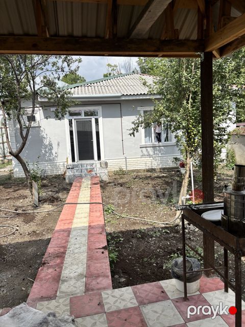 İcarəyə verilir 3 otaqlı həyət evi/bağ evi 120 m²