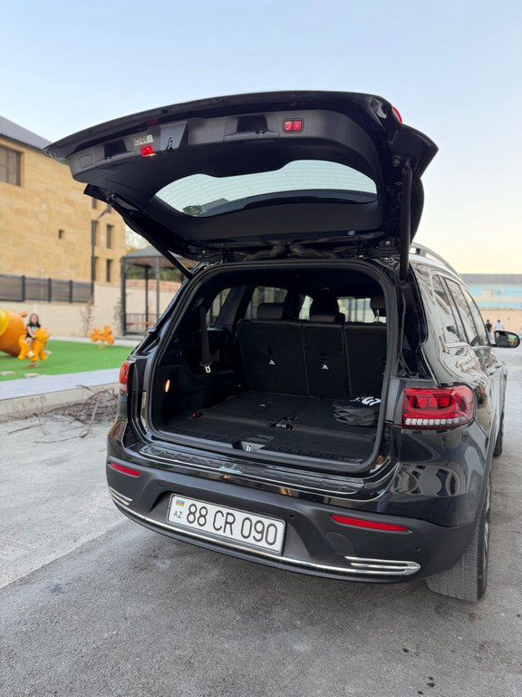 Mercedes EQB 300 4MATIC, 80 kWh, 2023 il, 79 000 km — Avtomobillər, Bakı (6)