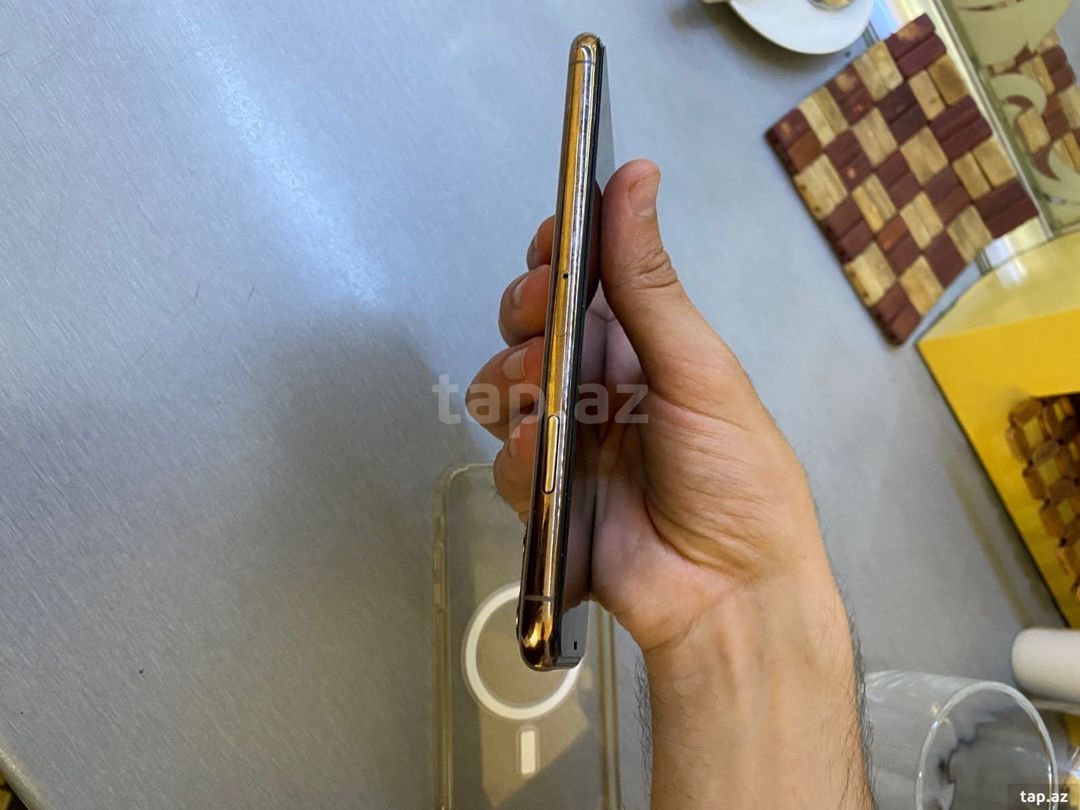Apple iPhone 11 Pro Max Gold 256GB/4GB — Telefonlar və qadjetlər, Bakı (4)