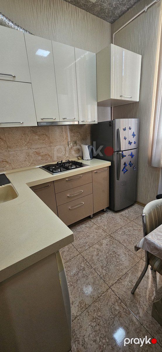 İcarəyə verilir 2 otaqlı köhnə tikili 50 m² — Mənzil, Bakı (9)