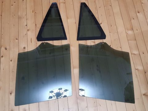 BMW orijinal yan şüşələri dəsti BMW X5 E53