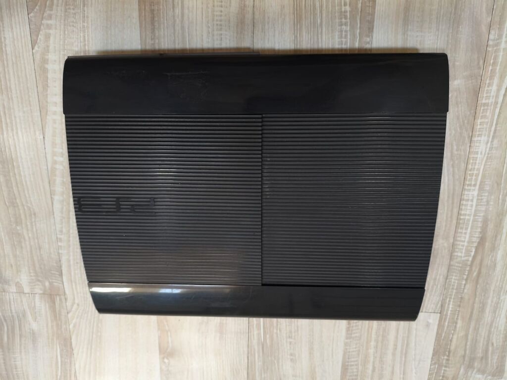 Sony PlayStation 3 Super Slim oyun konsolu Ideal vezyetde az iwlenib — Oyun konsolları, Bakı (4)