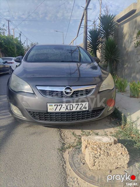 Opel Astra, 2010 il