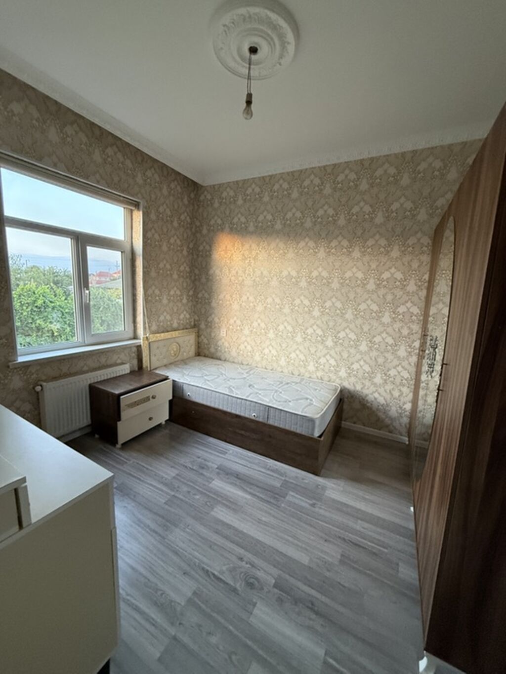 0705601008 elaqe ucun. esyalarin bezileri cixarilacaq. satis tecili — Mebel, Bakı (5)
