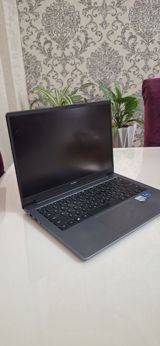 Huawei noutbuk - Model xətti: Huawei (MatekBook seriyası dizaynı – — Huawei