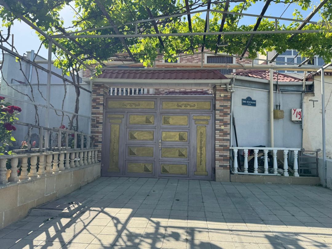 Satılır 5 otaqlı həyət evi/bağ evi 190 m² — Ev, villa, Bakı (2)
