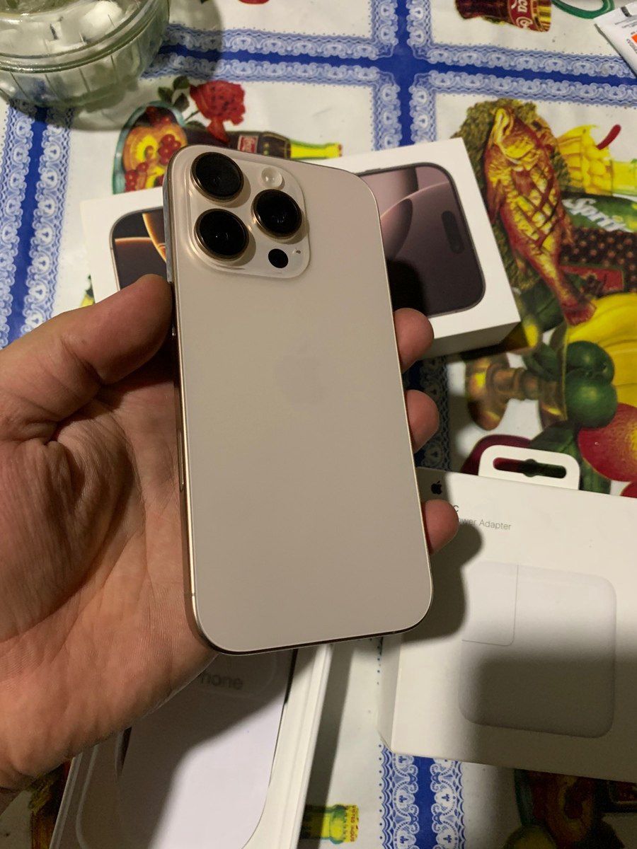 Apple iPhone 16 Pro Desert Titanium 256GB/8GB — Mallar, Gəncə (2)