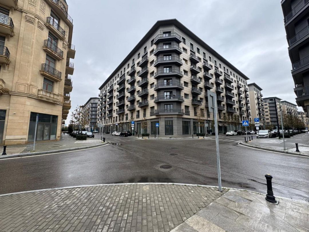 Satılır 4 otaqlı yeni tikili 195 m² — Mənzil, Bakı (4)