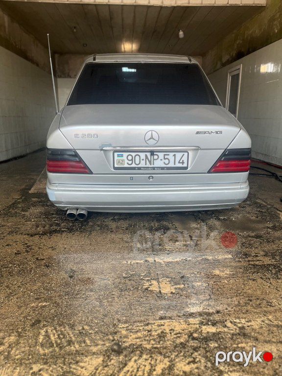 Mercedes E 280, 2.8 L, 1993 il, 378 000 km 90-NP-514 — Avtomobillər, Bakı (3)