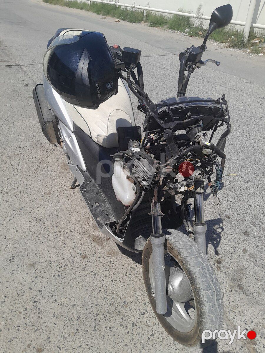 Honda Silverwing 600 cc, 2003 il — Avto, Bakı (6)