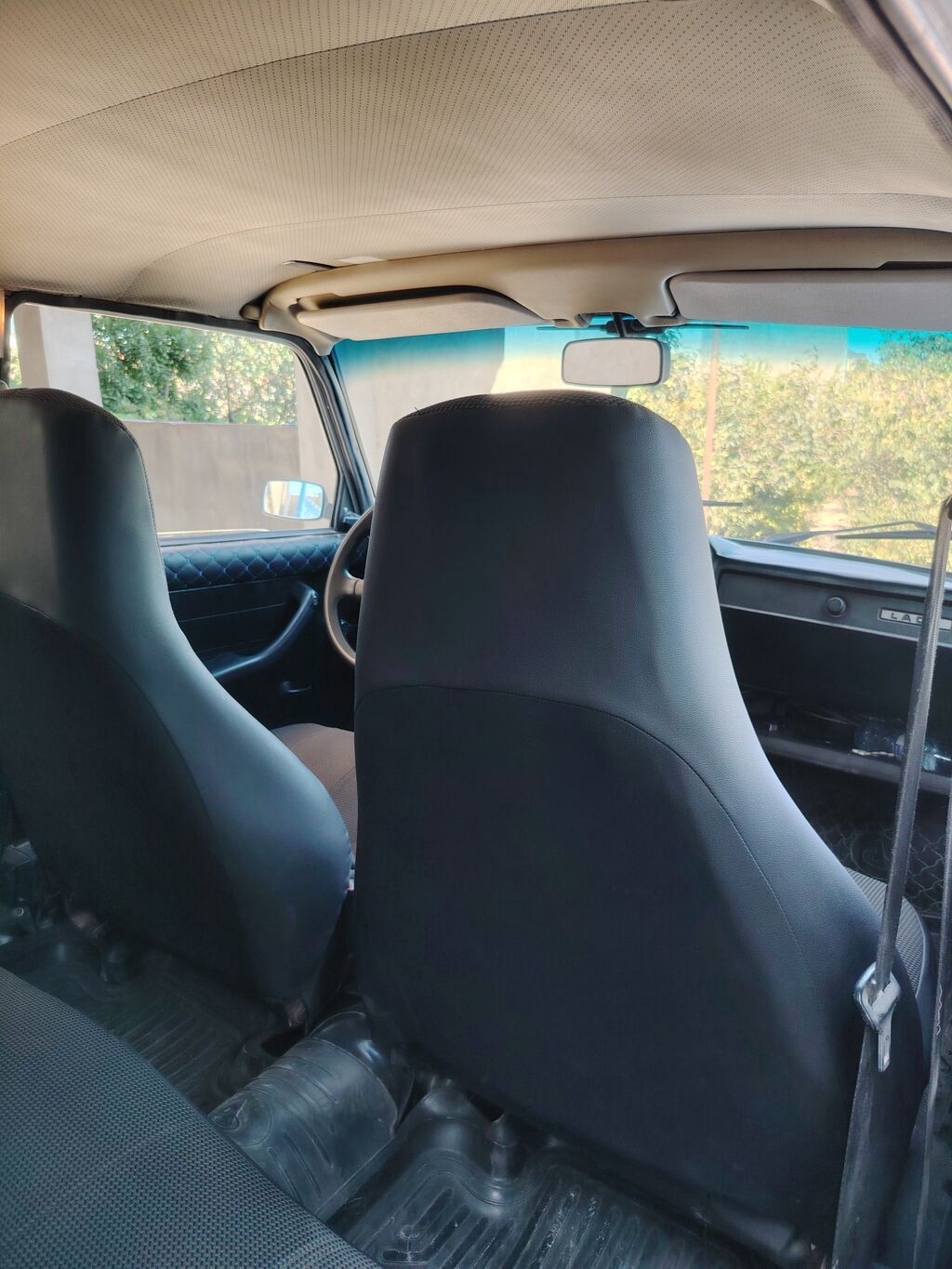 VAZ 2107 sedan – ağ rəng, 4 qapı. Texniki və xarici xüsusiyyətlər: - — Avto, Mehdiabad (5)
