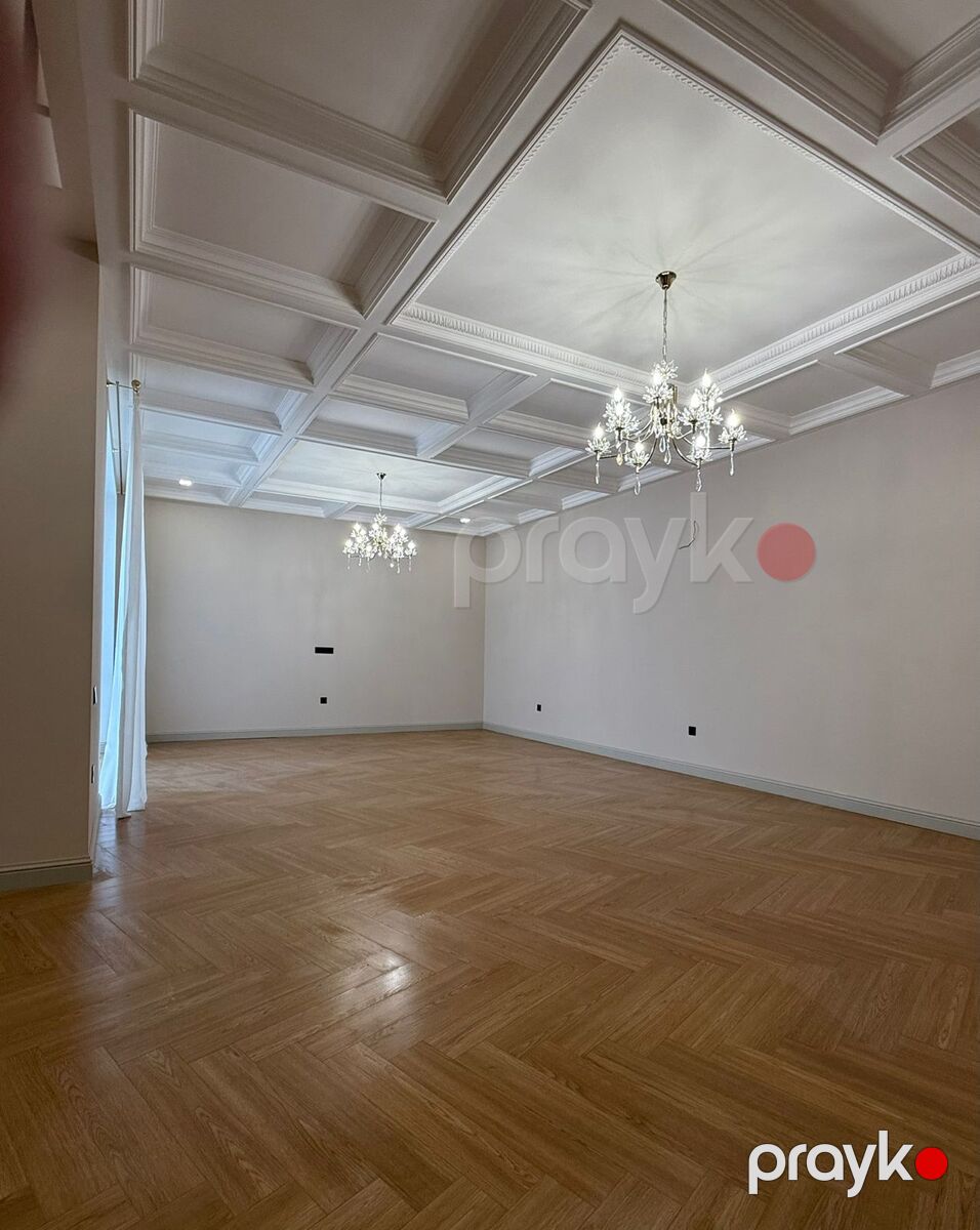 Satılır 5 otaqlı həyət evi/bağ evi 220 m² — Ev, villa, Bakı (9)