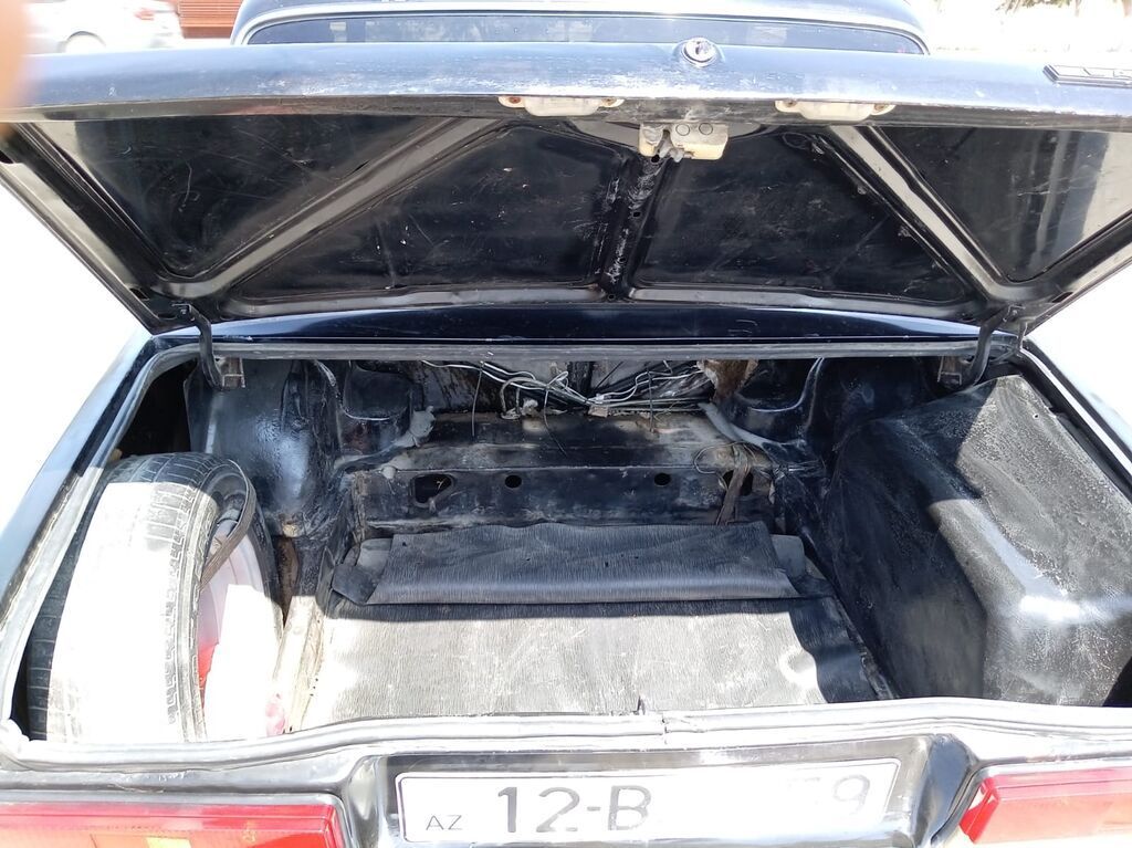 VAZ (LADA) 2107: 1.5 l | 2010 il Sedan — Avtomobillər, Salyan (10)