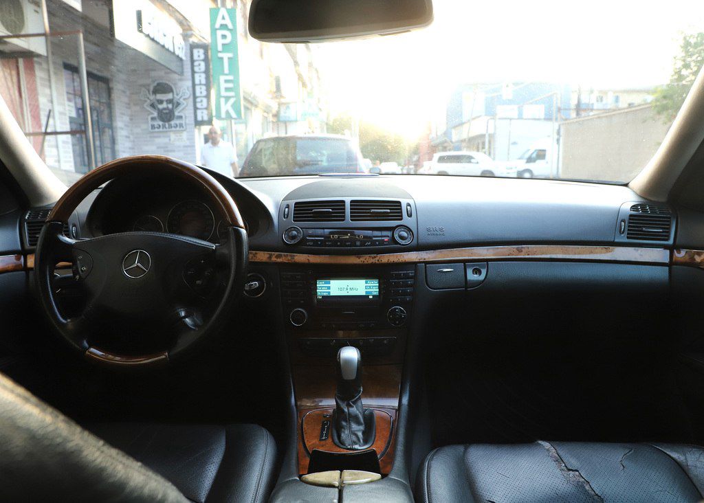 Mercedes E 240, 2.6 L, 2003 il, 323 700 km — Avtomobillər, Bakı (5)