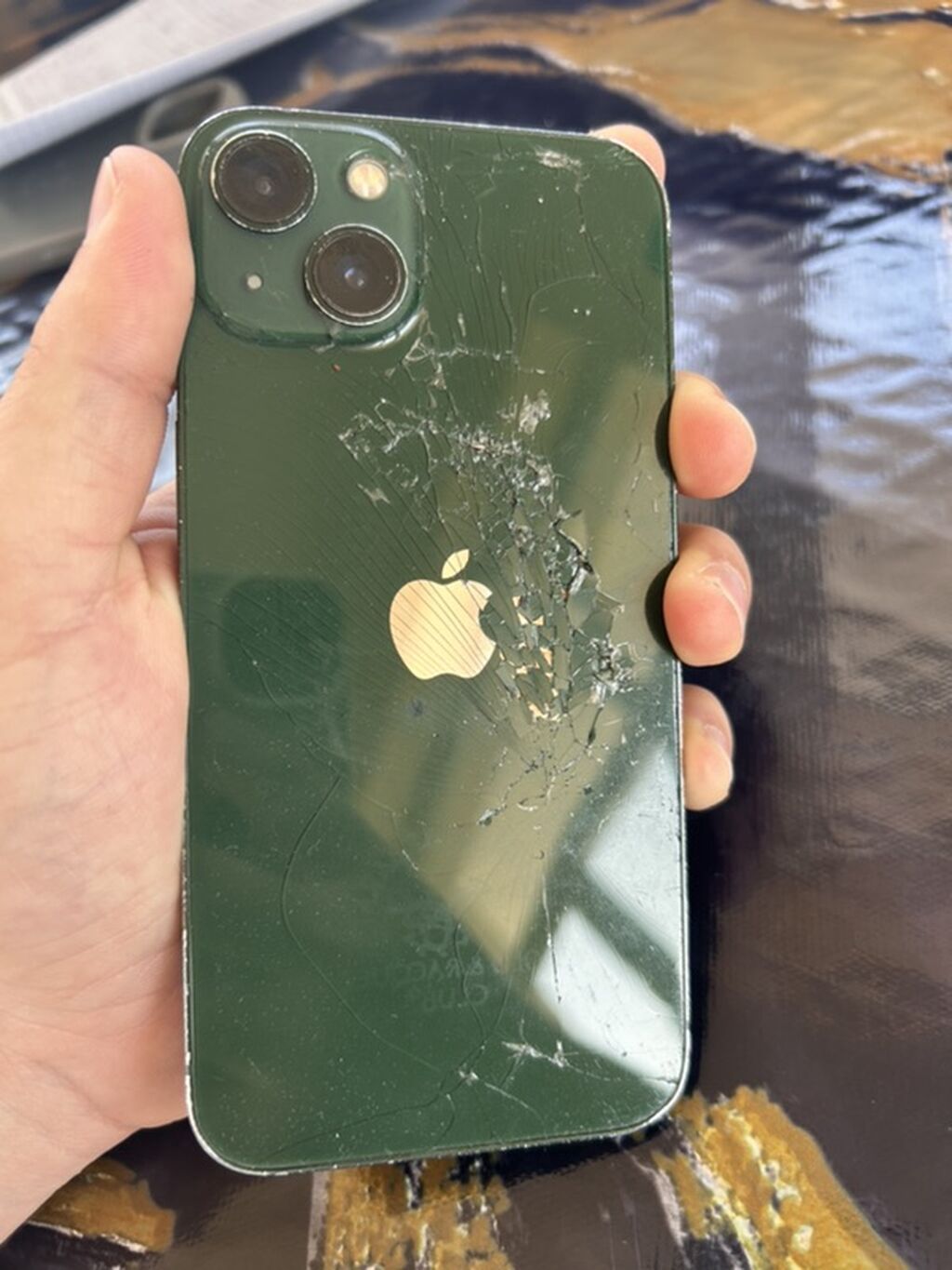 IPhone 13, Yaşıl, Face ID — Apple iPhone, Gəncə (4)