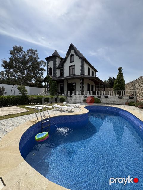 İcarəyə verilir 4 otaqlı həyət evi/bağ evi 165 m²