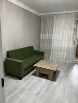 İcarəyə verilir 2 otaqlı köhnə tikili 55 m² — Недвижимость