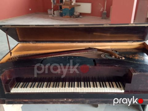 Antik “Wilh. Ritmüller & Sohn, Göttingen” fortepiano -