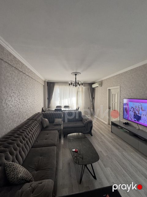 Satılır 3 otaqlı yeni tikili 82 m²