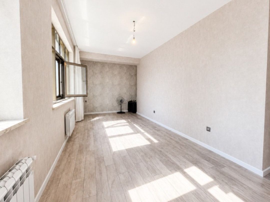Satılır 3 otaqlı yeni tikili 130 m² — Mənzil, Bakı (10)