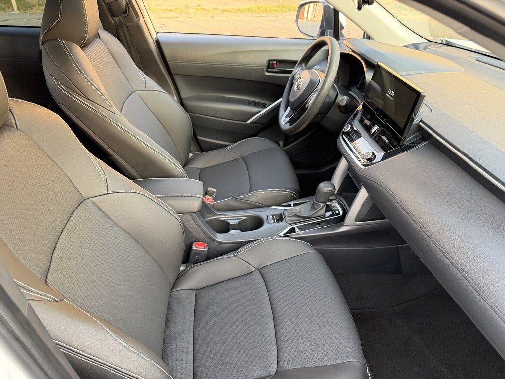 Toyota Frontlander, 2.0 L, 0.91 kWh, 2023 il, 65 000 km — Avtomobillər, Bakı (12)