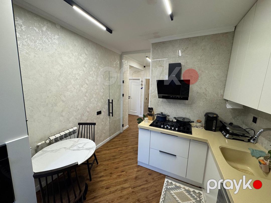 Satılır 3 otaqlı köhnə tikili 63 m² — Mənzil, Bakı (6)
