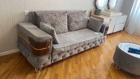 Endirim olundu 🛑🛑Divan 200₼. Açılır bazası var.Ünvan həzi