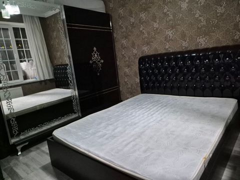 İkinəfərlik yataq və dolab dəsti, işlənmiş