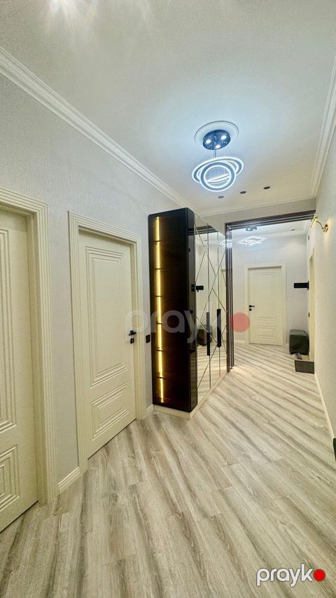 Satılır 3 otaqlı yeni tikili 106 m²