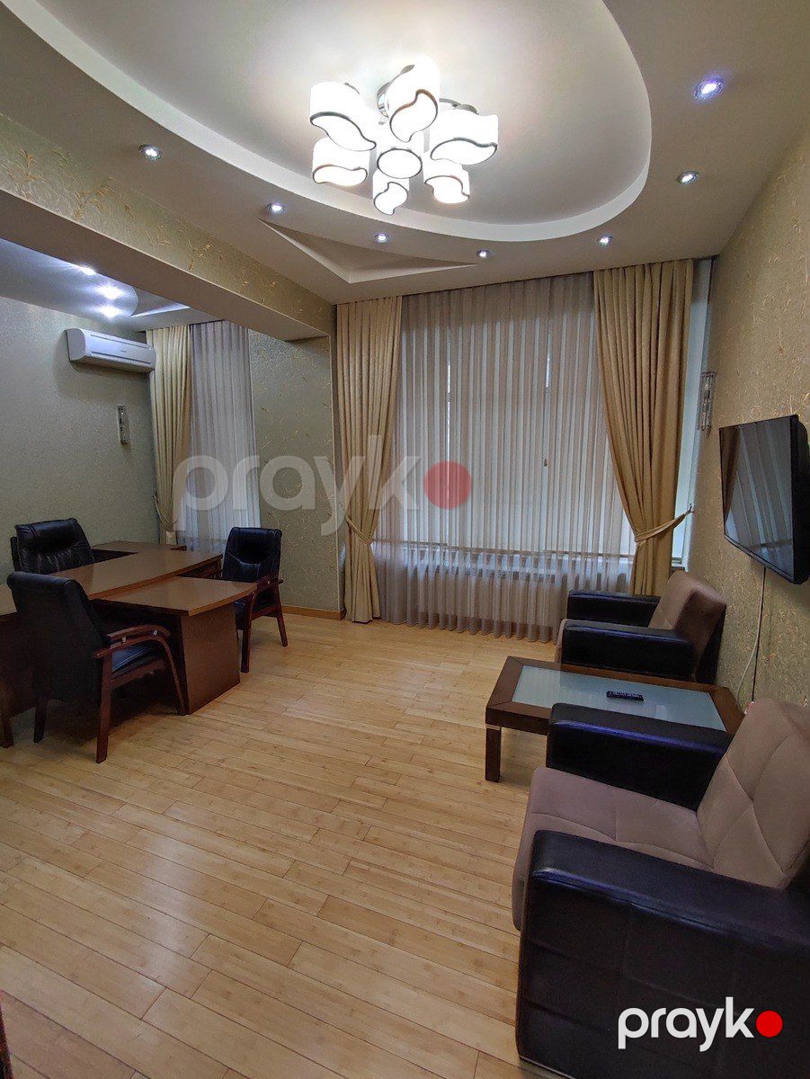 Ofis icarəyə verilir, Azadlıq m. — Daşınmaz əmlak, Bakı (5)