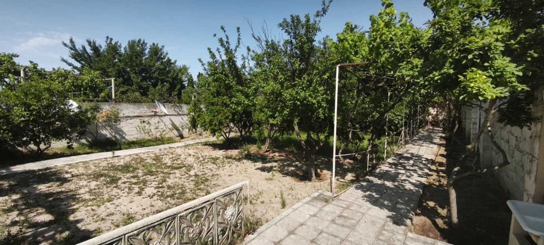 Satılır 3 otaqlı həyət evi/bağ evi 190 m² — Ev, villa, Bakı (7)