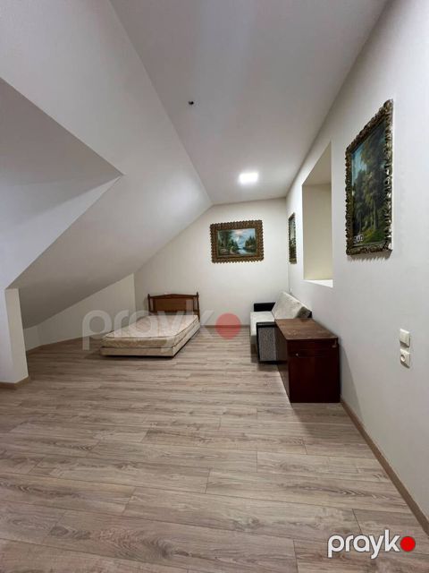 İcarəyə verilir 1 otaqlı köhnə tikili 45 m²