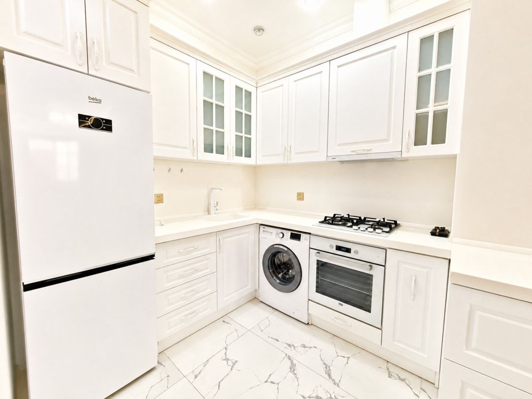 Satılır 2 otaqlı yeni tikili 80 m² — Mənzil, Bakı (9)