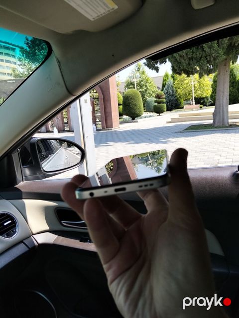 Oppo rəng - Ağ, Sensor — Gəncə