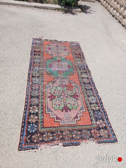 Qədimi xalça — Sumqayıt