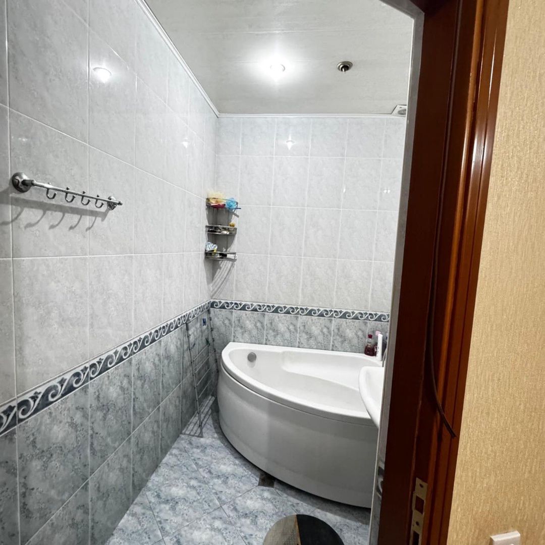 Satılır 3 otaqlı yeni tikili 130 m² — Mənzil, Bakı (11)
