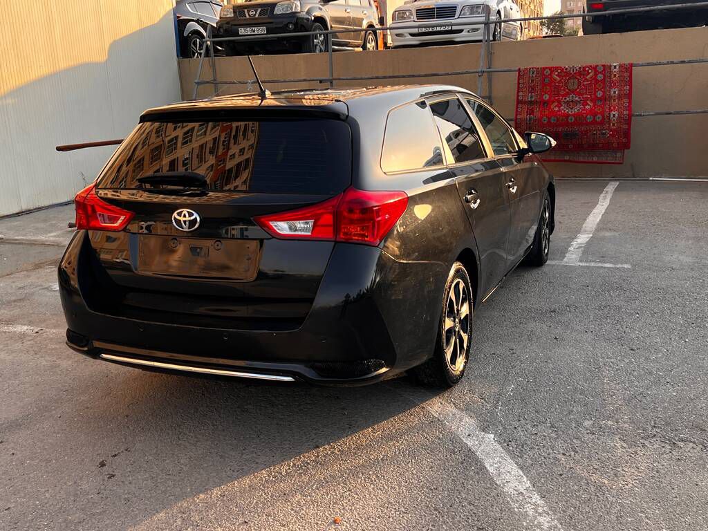 Toyota Auris, 1.4 L, 2014 il, 214 000 km — Avtomobillər, Bakı (10)